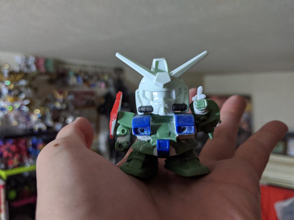 にせガンダム–4枚目/制作者：福狼。