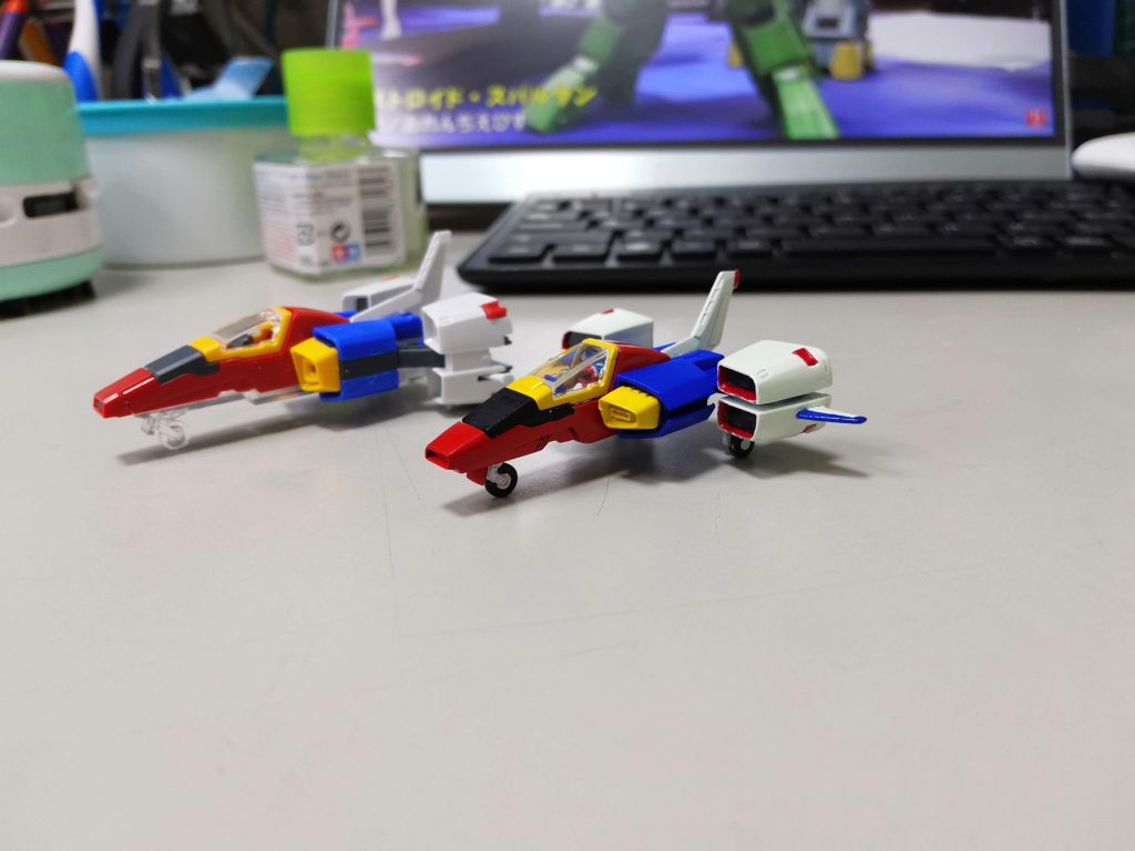 コアファイターはアニメ設定とかなり異なっていたので、変形をオミットし、改造しました。はらけんさん参考にさせていただきました。