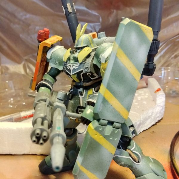 ギラ・ズール　（シップハント隊仕様:隊長機仕様）