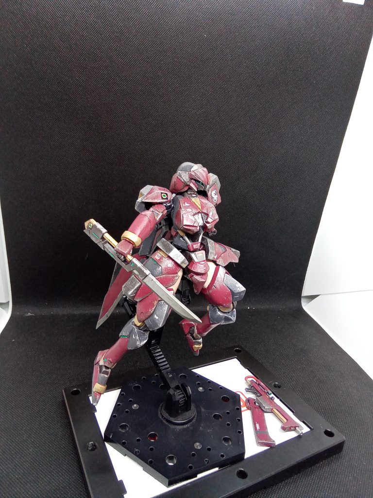 プロポーションは人間らしいシルエットを意識してみました一部塗装が肌色にして遊んでいます