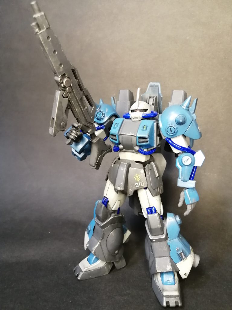 正面上から。ライフルは雑誌のおまけ。大型ライフルはかっこいいけどポーズ難しい。