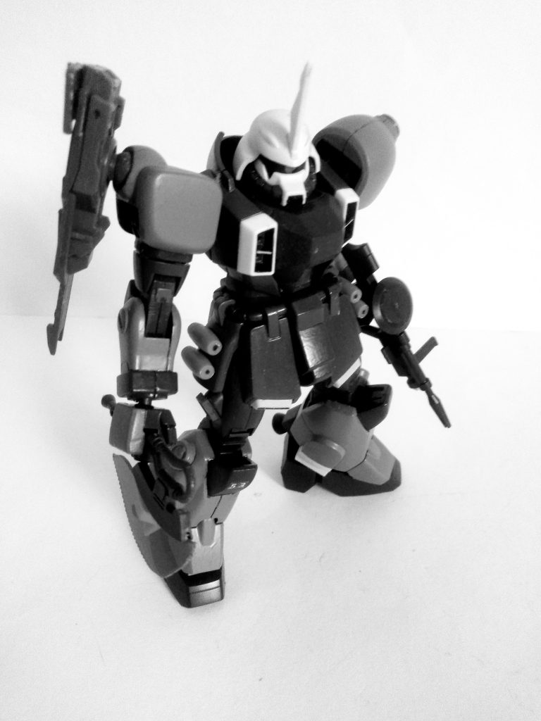 そんな折、要塞深部にて、なにやら動きが！