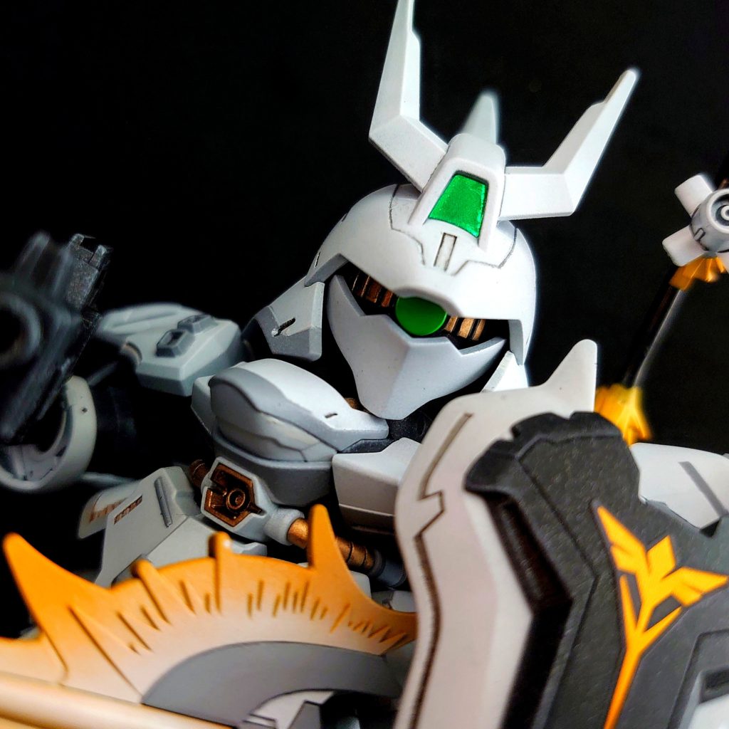 BB戦士　サザビー White Color Ver.–2枚目/制作者：plamorumo