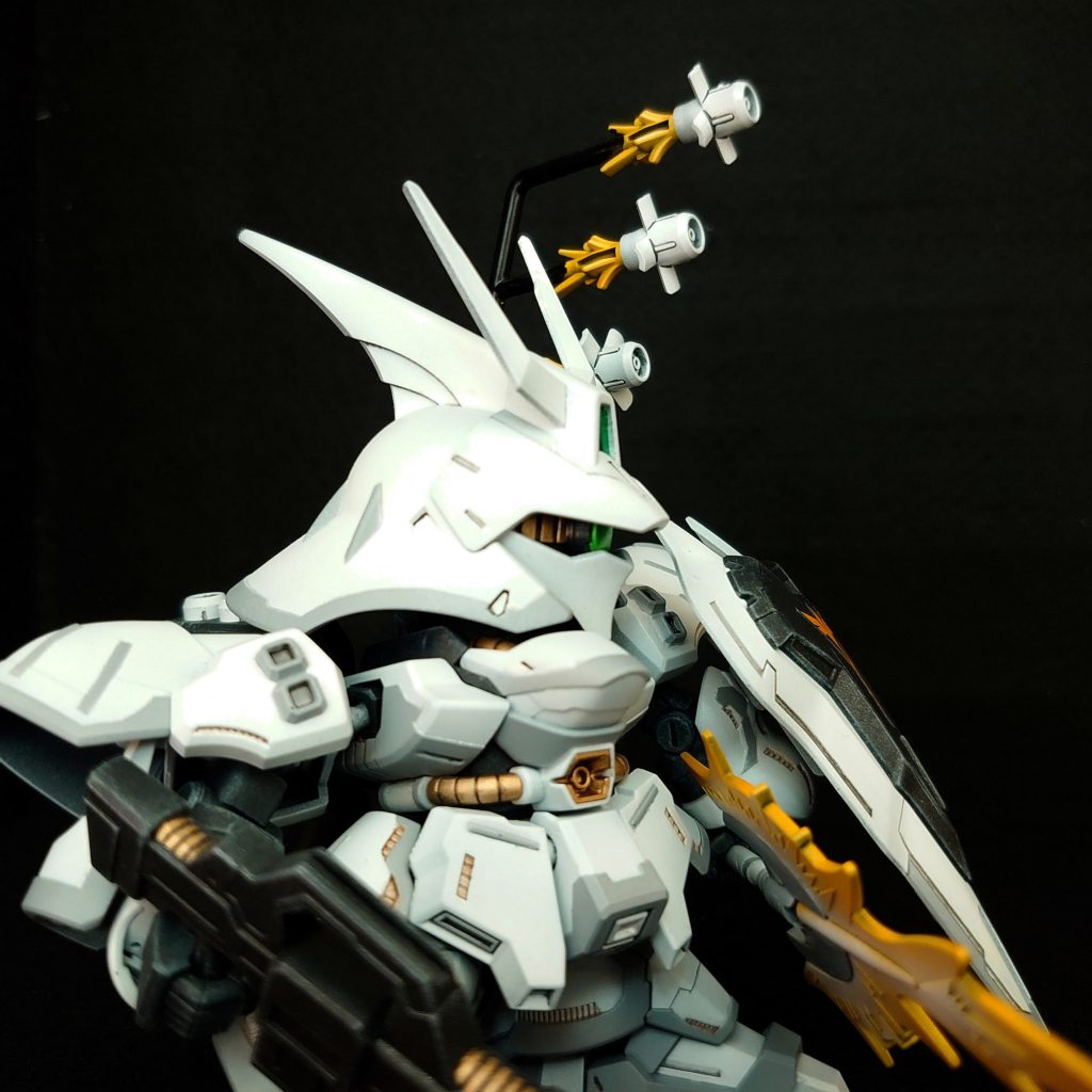 BB戦士　サザビー White Color Ver.–4枚目/制作者：plamorumo