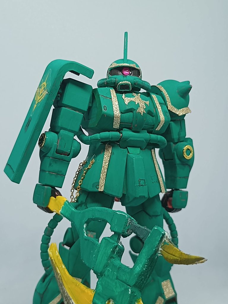 超大型ヒートホークは百均のプラ版で作りました!意外と出来るもんすね〜でも塗装したらなんかケバケバになりました。