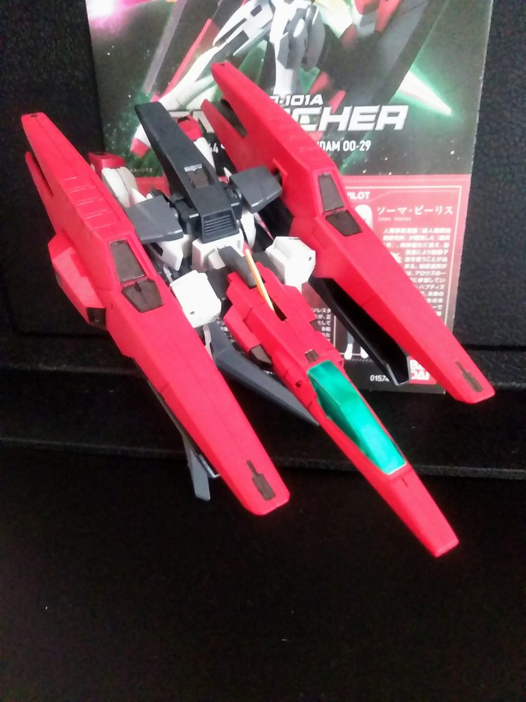 そんな訳で『変形です』😤　　　　                    武装は『GN バルカン & GN ミサイル』と成っております😊