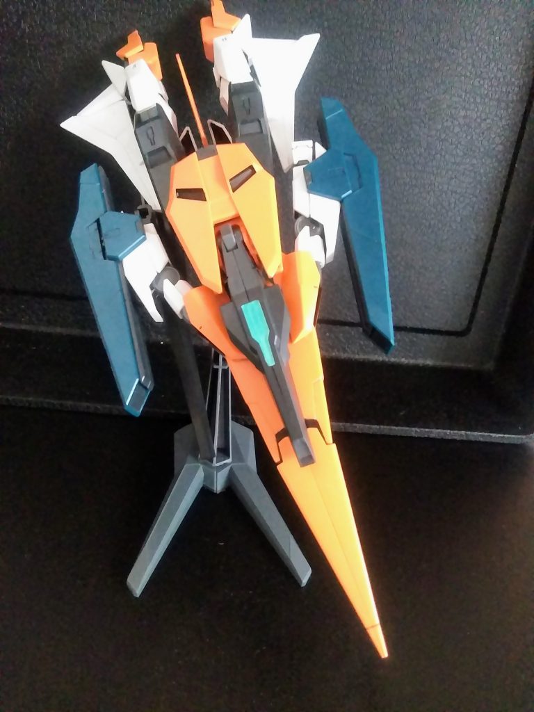 此方も変形！う～ん……空力抵抗は無さそうかな…