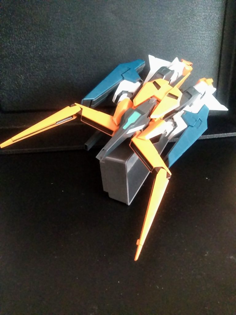 ハイ。『アレルヤ(ハレルヤ？)』のアイデンティティーである『ハサミ✂️』です😆　             でも何で『ハサミ』何だろう？