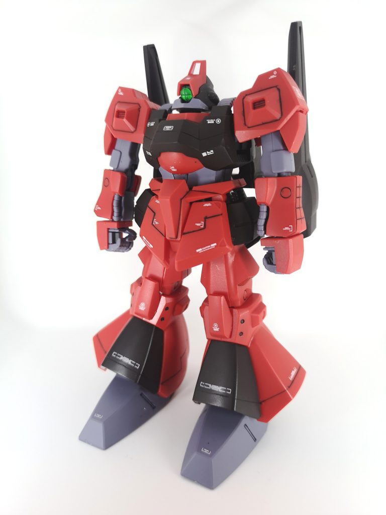 リックディアス、格好いい〜〜！！この手の見た目、昔は特にピンと来なかったんですが好みが変わったのか今はめちゃめちゃ格好いいと思います。ガザDとかめちゃめちゃ良いですねHG無いらしいですが事前に動画などで勉強して準備しましたが、やはりスジ彫り、難しいっすね途中途中、いま何回なぞったっけ？と忘れてしまい深さがバラバラになり墨入れで差が出てしまったこと、ガタガタになったところを直さなかったもので墨入れで目立つようになってしまったことが反省すねスジを彫る時のスタート地点？がなぞる度に違うところを触ってるのかガタガタになるの、どうしたら良いんすかね… 