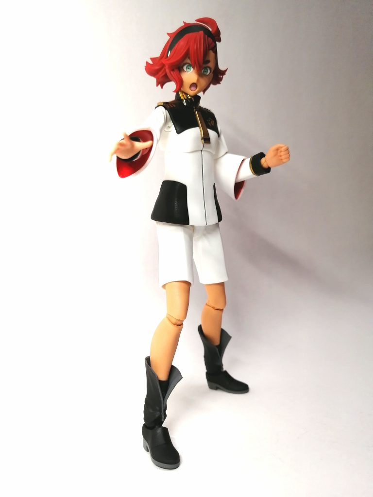 怒り顔のスレッタ。