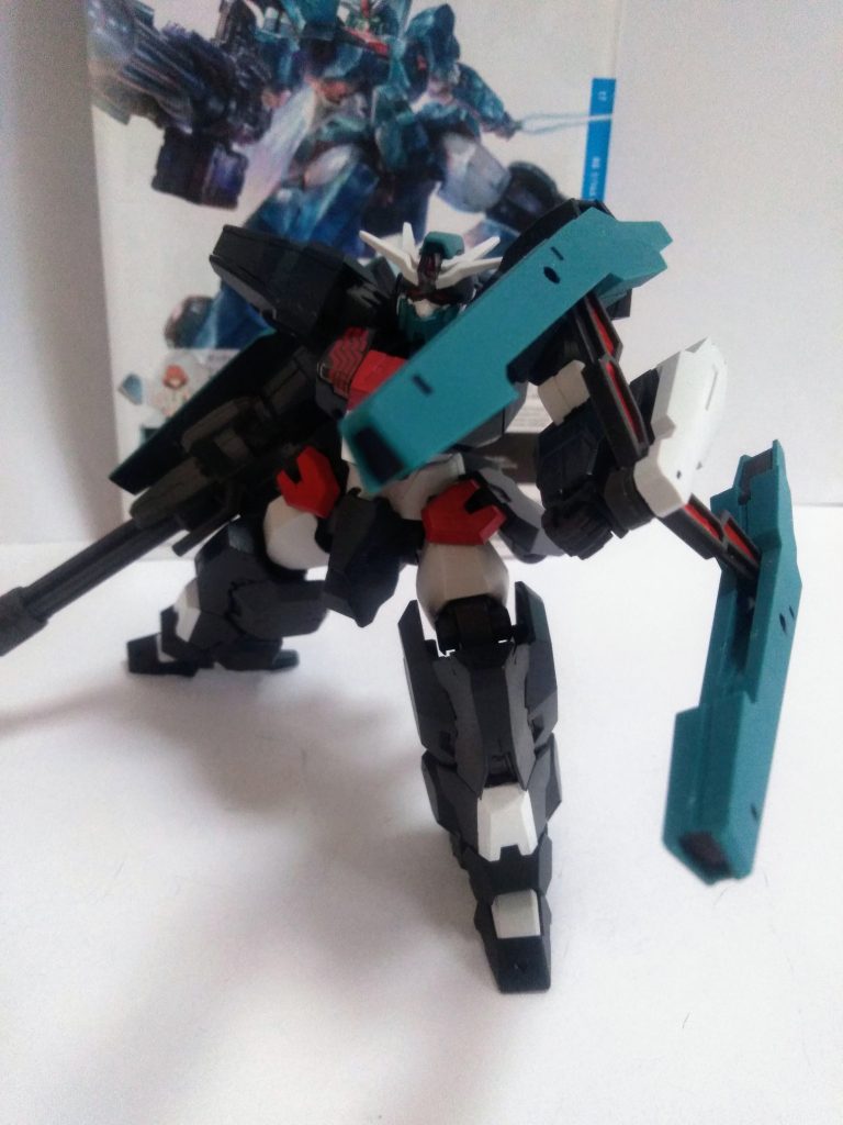 例にモレず、組み立て易く、良く動く! 『フェーズド アレイ キャノン』キャノン砲だったんですね😲 何の為に在るのか、疑問だったのです🤔 パーメット的なナニかをドウニかするモノだと…