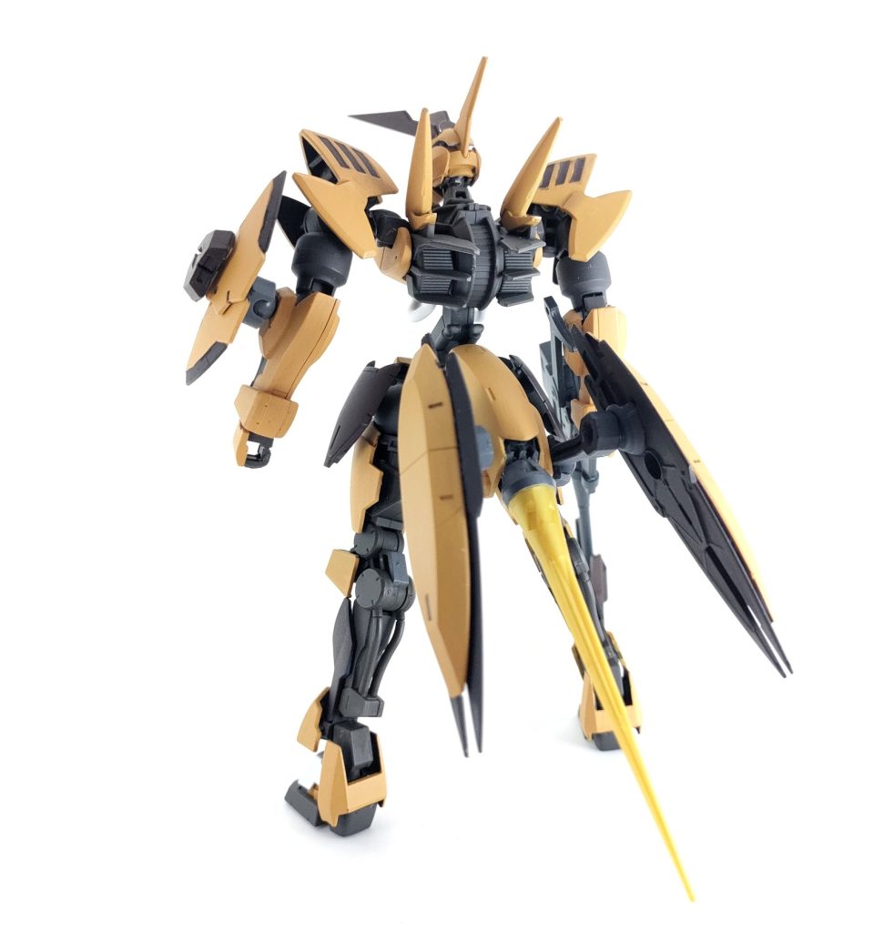 BNB-810 アントレーネは、ヴァルキュリアフレームをベースに作られたカスタム機です。