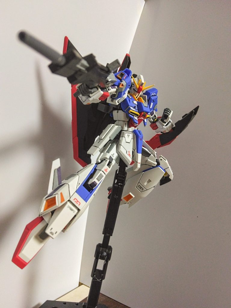 足と胸部に新しくフィン?ウィング?みたいなのを新造しましたがまぁちょうどいい感じです!!!