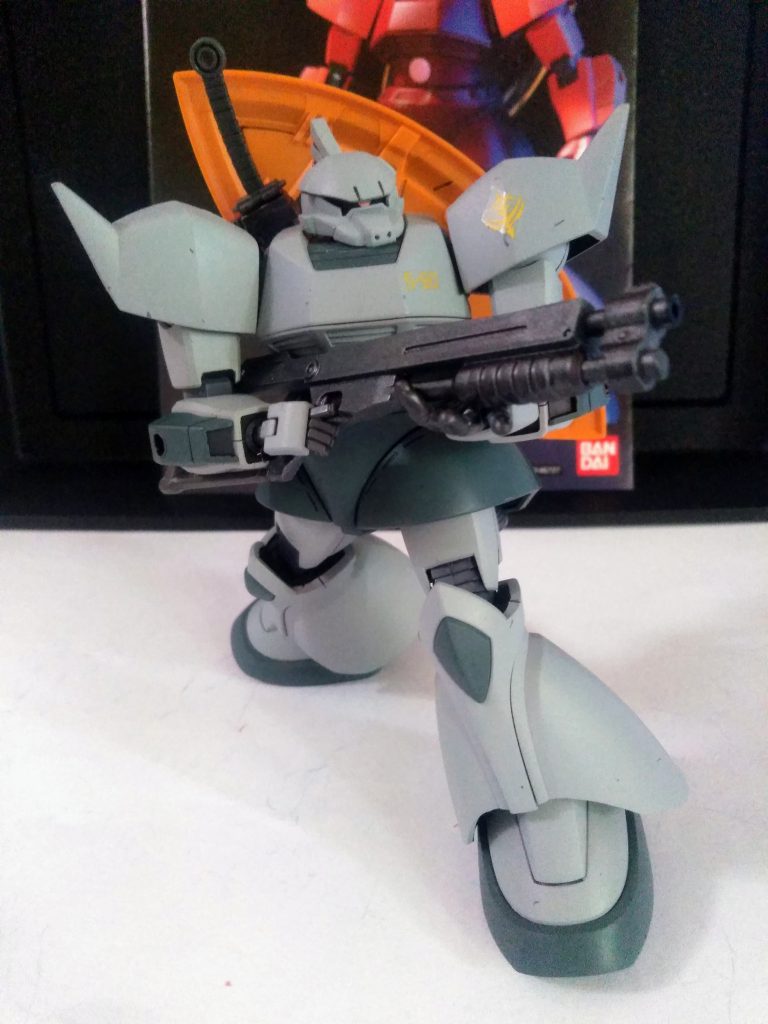 『天斗 少尉』は地上での功績により『中尉』に昇進。新たに『ゲルググ先行配備型』を受領します😁 しかし射撃技術は相変わらず残念なので『ショットガン』装備です😔💨