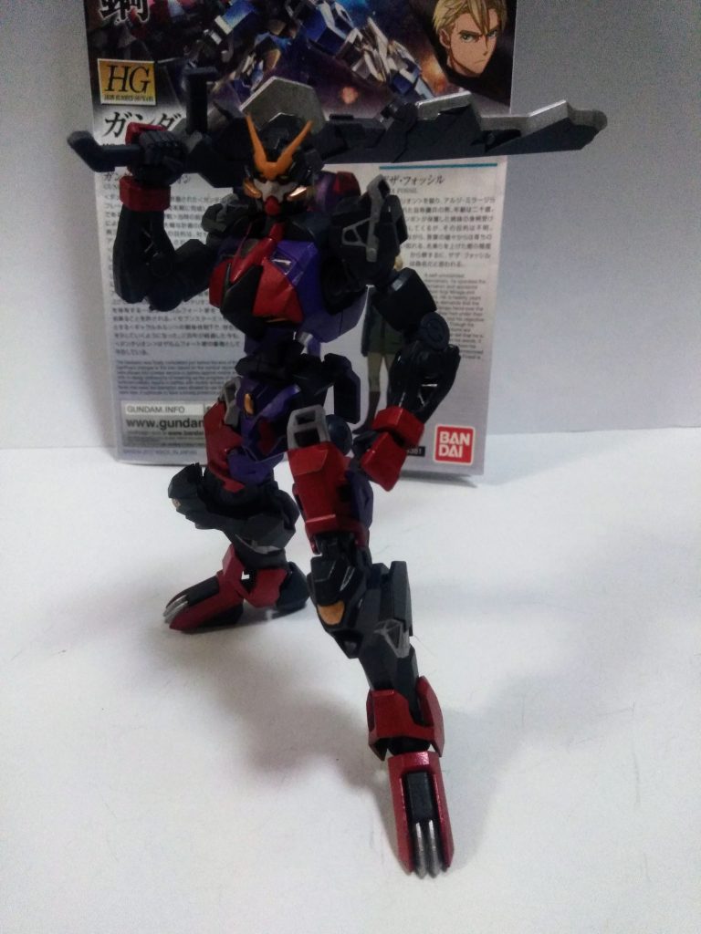 どうして? とお思いの方々は個人のお調べでお願い致します🙇                     因みに名前は『ガンダム ダンタリオン 月鋼』だそうです。『ベイオネット・ソード』状態😍