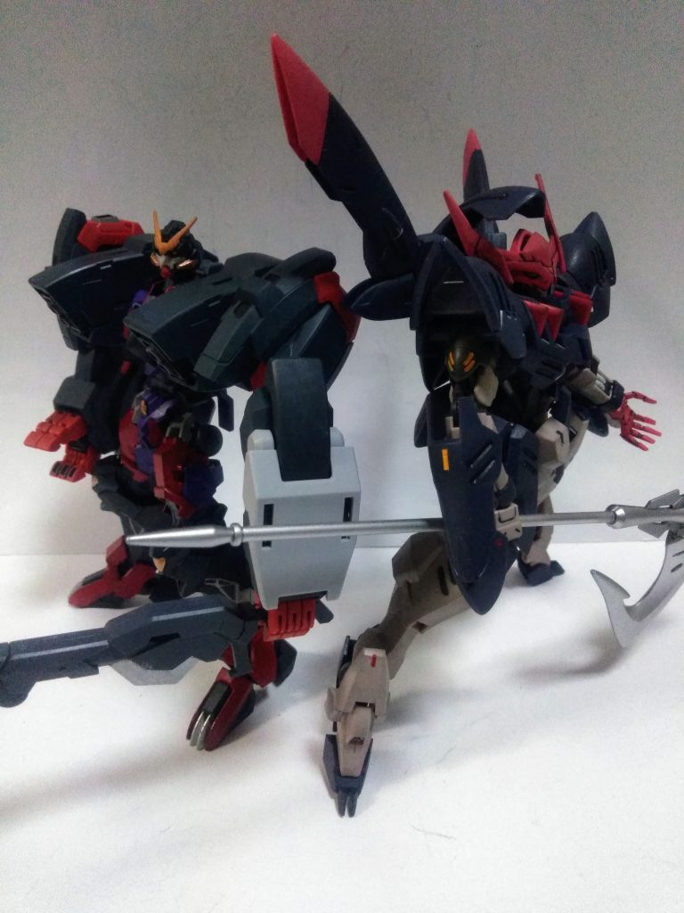 『グレモリー』活躍は僅かなのですが『デザインの圧』が凄い😁 『ダンタリオン』は白だと『骸骨☠️』黒いほうが強者感がありますね😍お目汚し ありがとうございました。