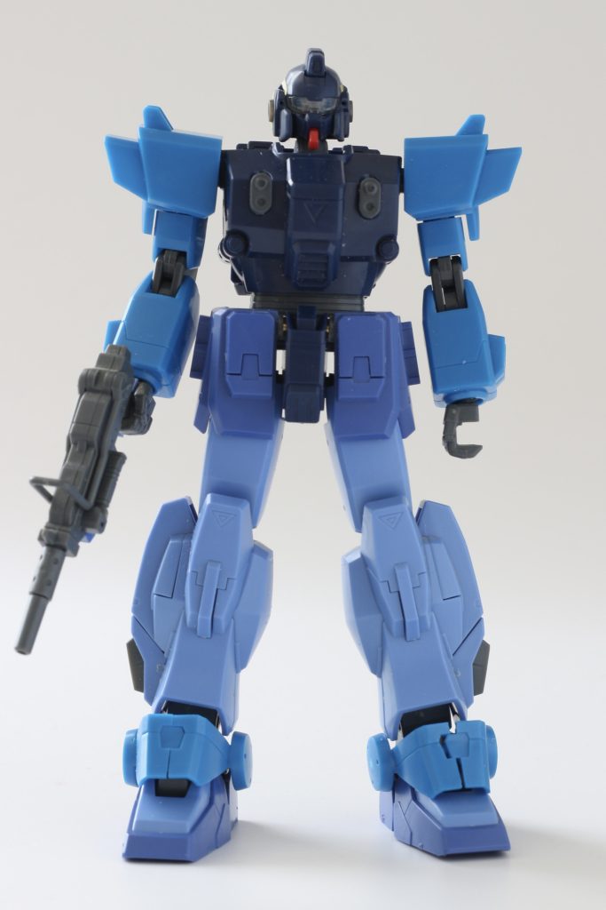 3 腰のフレームを旧版に新版の腰フレームは横幅が広く安産型だったのでアーマー類だけ使用しました