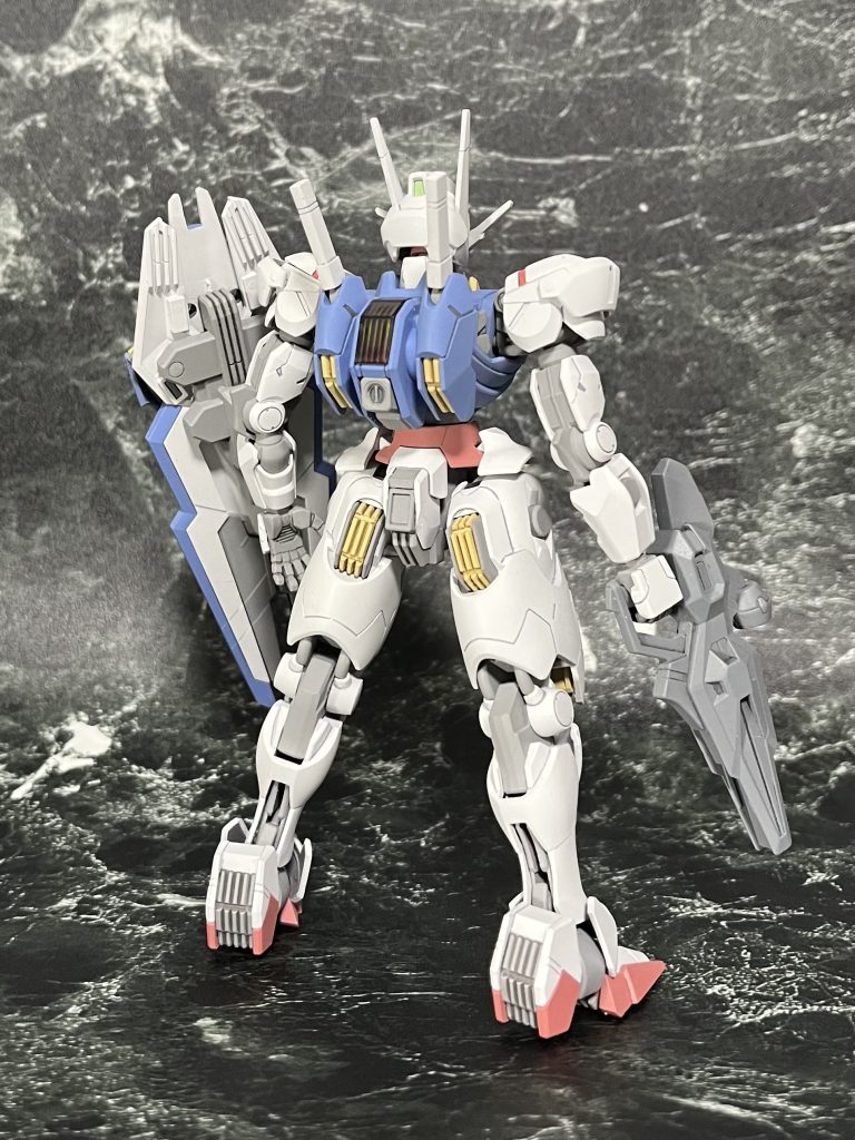 手首はジム改のものに キットの甲を幅増ししつつ移植