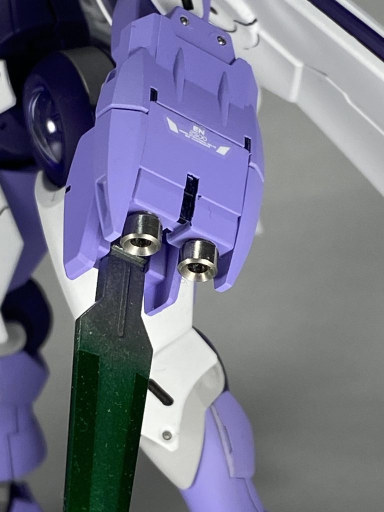 ツインビームは、メタルノズルを使い重量感を出してます。