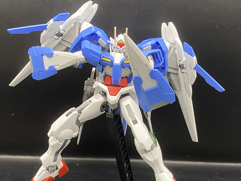 GNシールドの両腕部装備形態