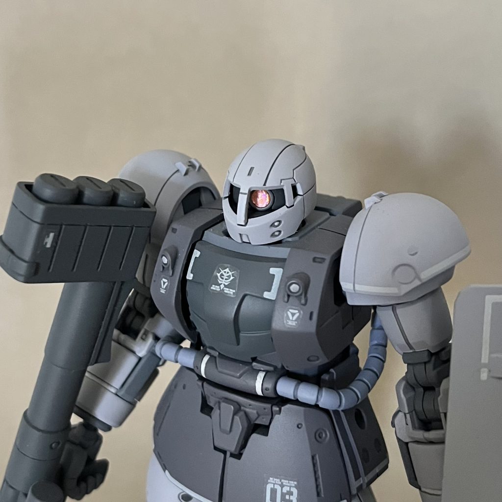 モノアイはHアイズでギラギラ光る✴️