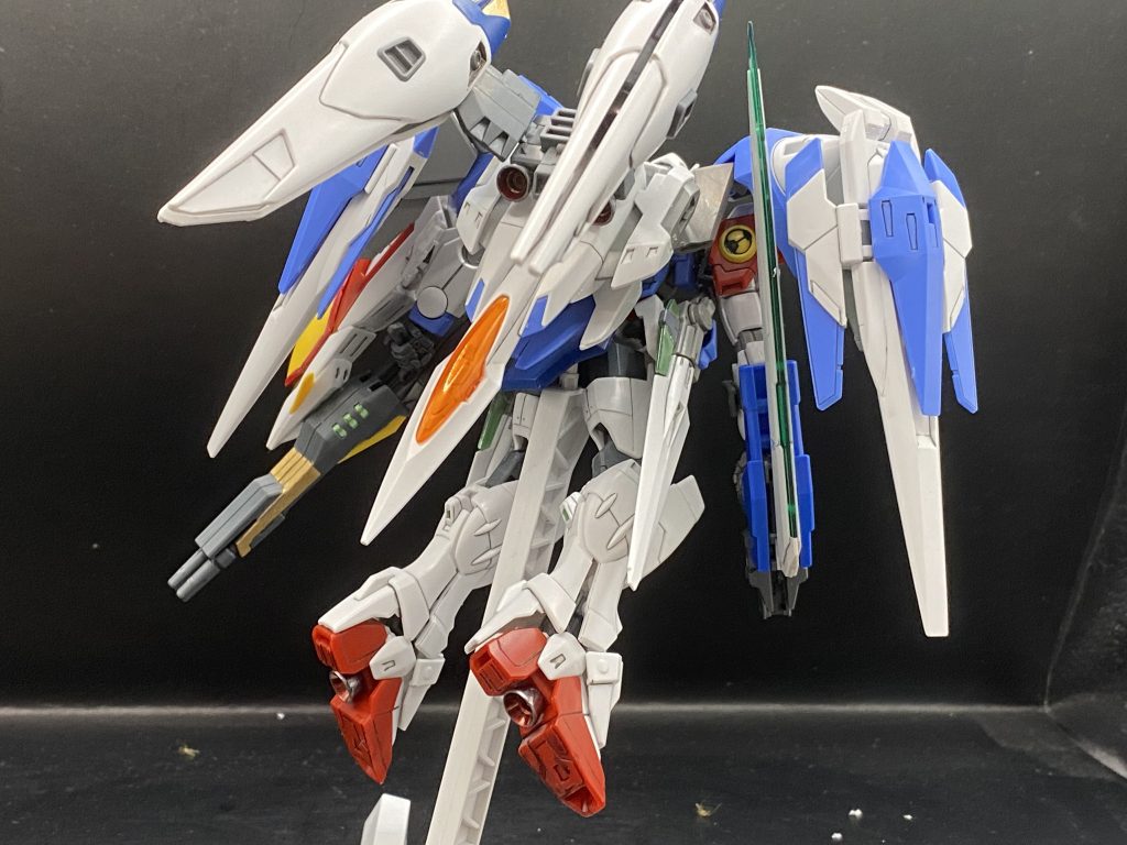 全身を前後からオーライザーにウイングゼロの羽までついているので大分迫力がある機体になりました