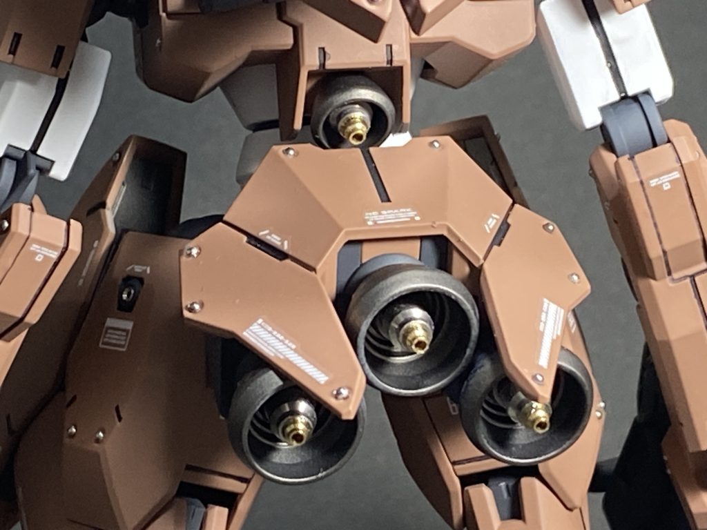 メインスラスターは、いつものように多重構造化