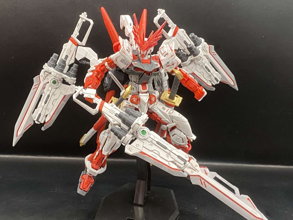 そしてカレドヴルッフのS-モード長い刀身ながらカッコイイ