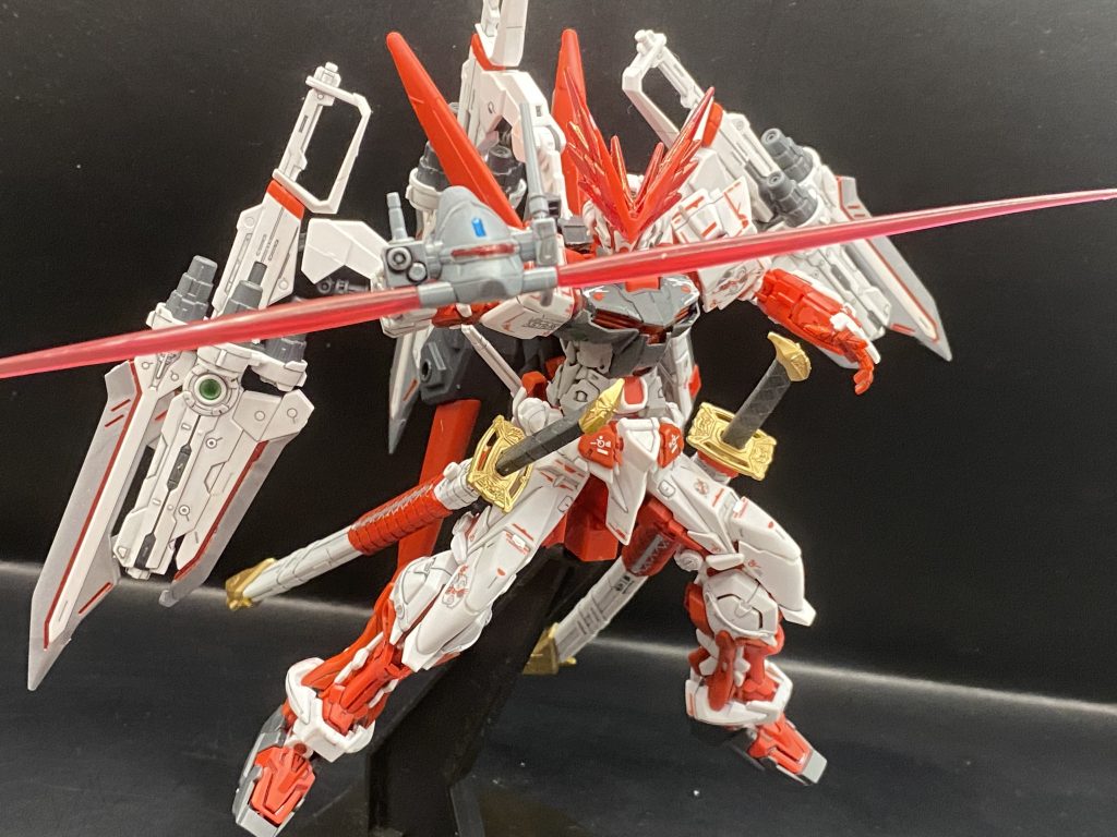 そしてバクゥヘッドサーベル！いかにもジャンク屋と言った仕様の装備です