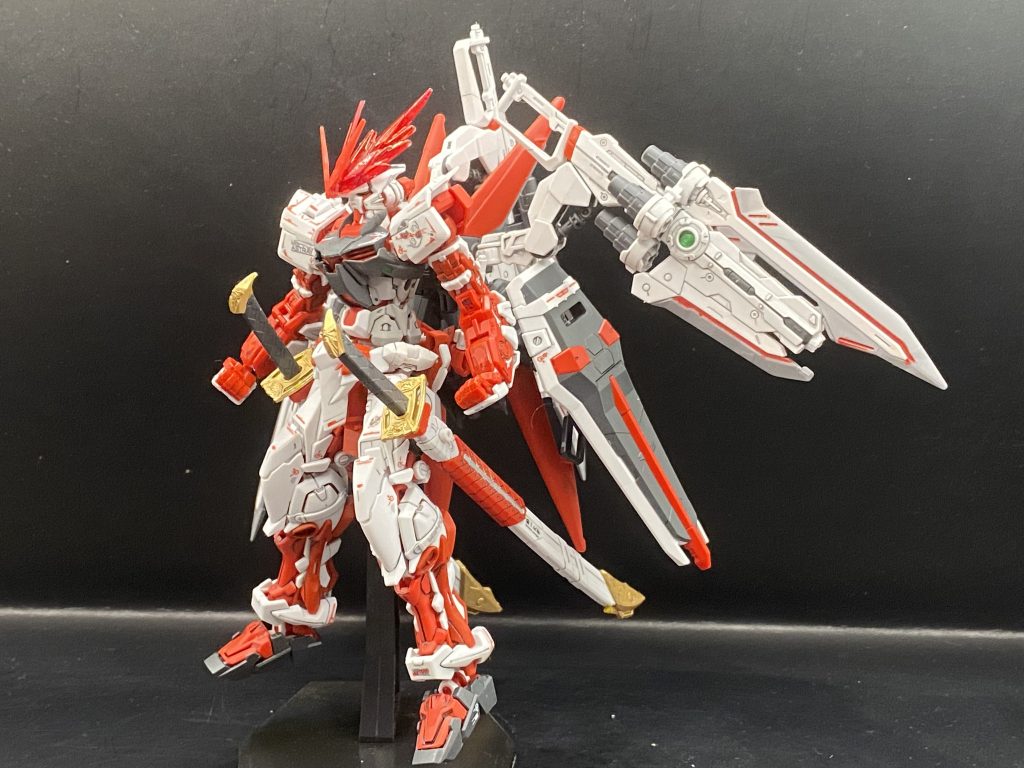 RG ガンダムアストレイレッドドラゴン–2枚目/制作者：萌木原あるく