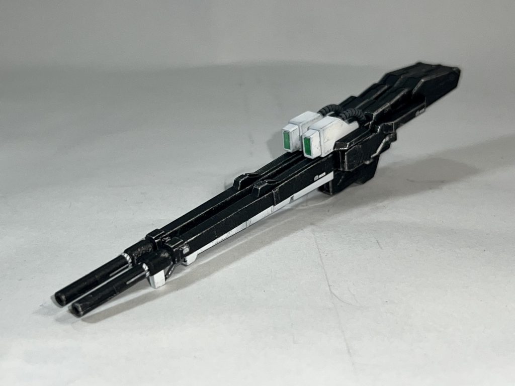 バスターライフルはドライブラシしてみました。