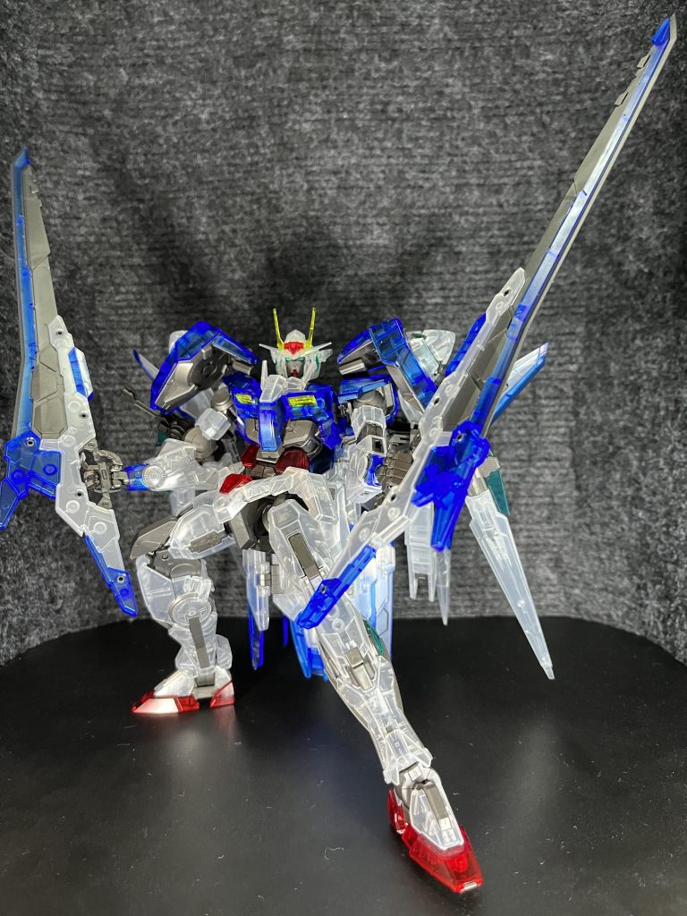 GNバスターソードⅢ 分離状態　バックパックが重くてポーズ取りにくかったです💦