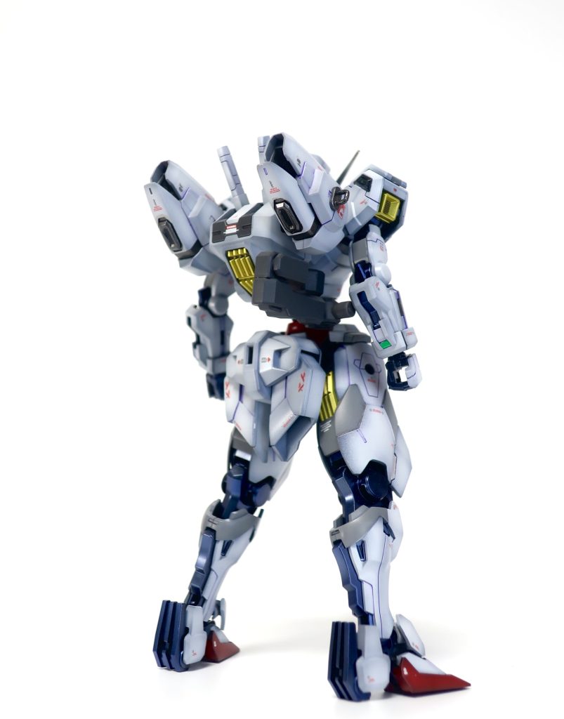 完成度が高いキットで、エアリアルで若干不満だった部分が改善されてていじるところないです