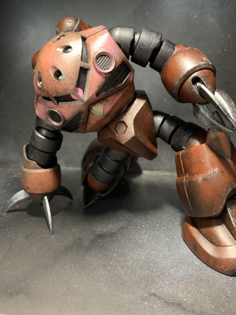 改造は特にせずキットそのままで塗装しました。古いキットですが完成度が高く特に弄らなくて良かったです。