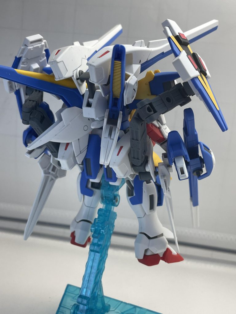 背面。バスターパーツはMGと同様のスタイルにしてます。