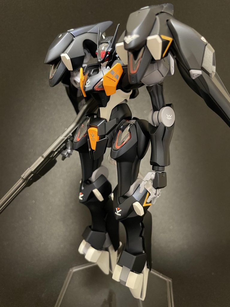 この直立ポーズが特に良いですね！