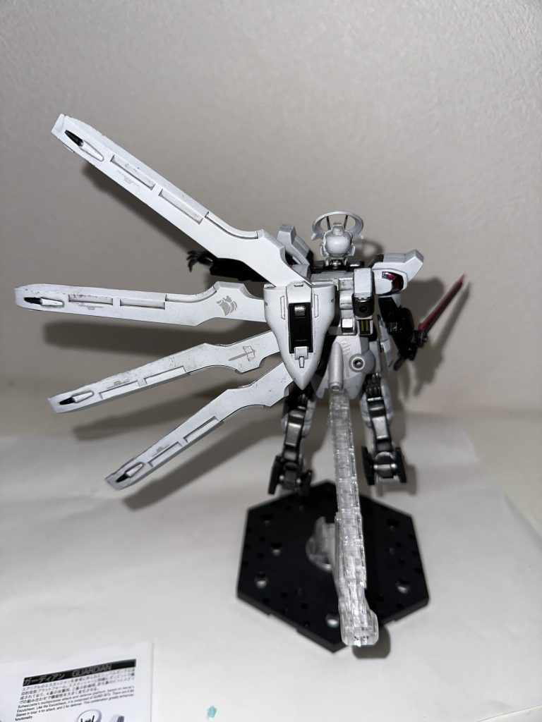 シュバルゼッテのデカールを持っていない為、デイランザの水転写デカールを代用しました。