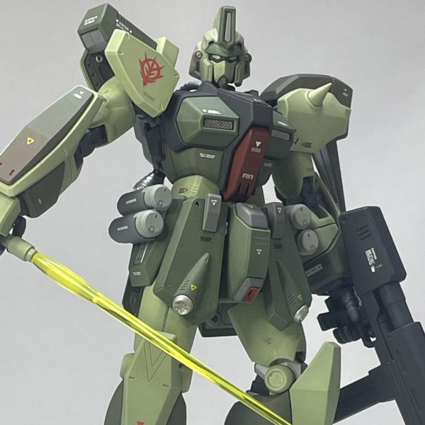 ガンダムF90 (火星独立ジオン軍仕様)
