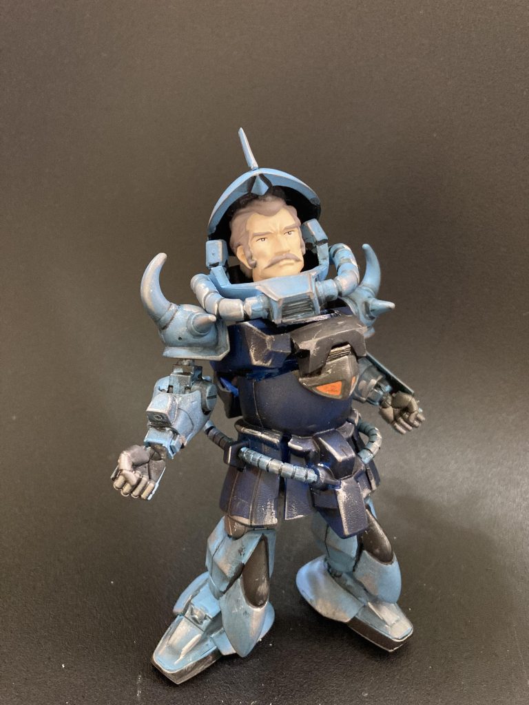 当時キットそのままを使っているので体型のバランスが違うなぁ、と感じてました！今回は中年体型、リベンジ製作です^ ^しかし作風は全然変わっていませんね…😅w