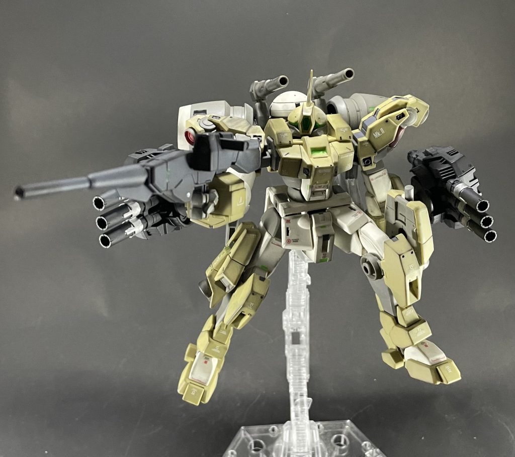 部分塗装と武装の追加、ウェザリングマスターでエッジを強調しました！