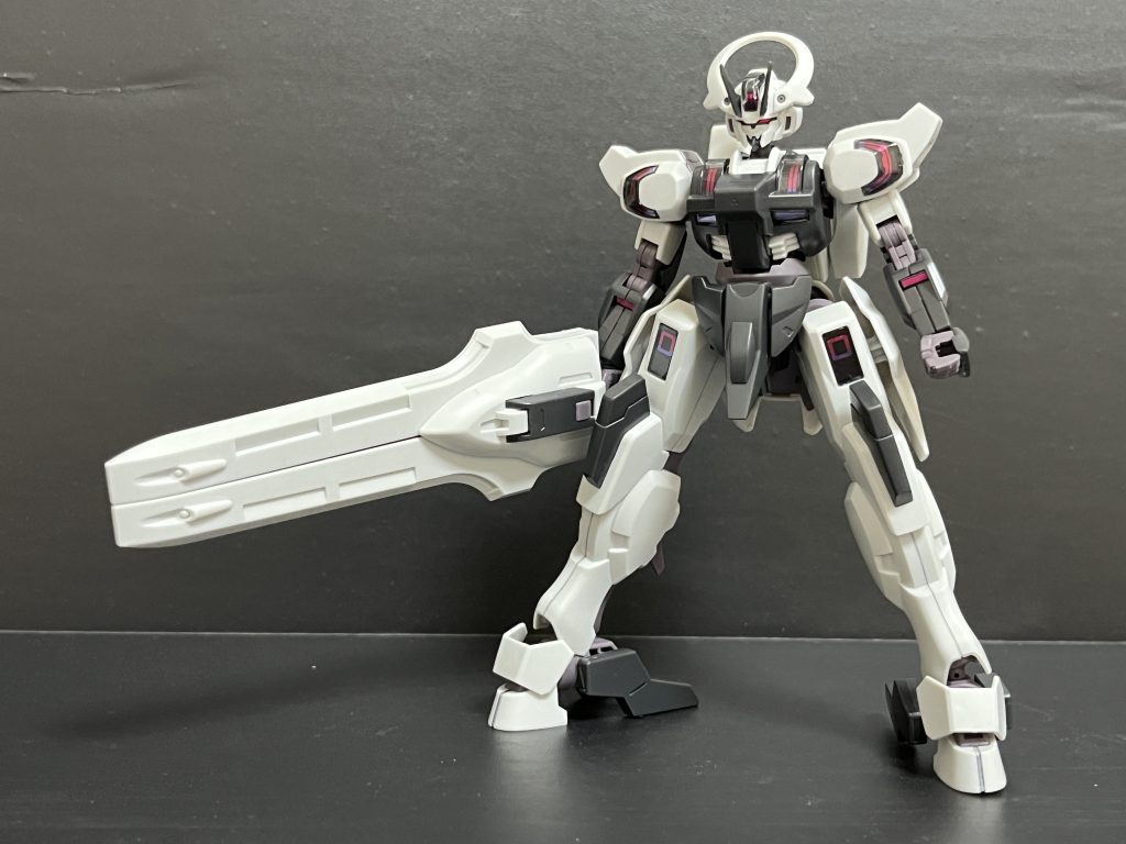 ガーディアン・シースの形態。片手でもしっかり保持できるのはさすが。最後までご覧いただきまして、ありがとうございました。