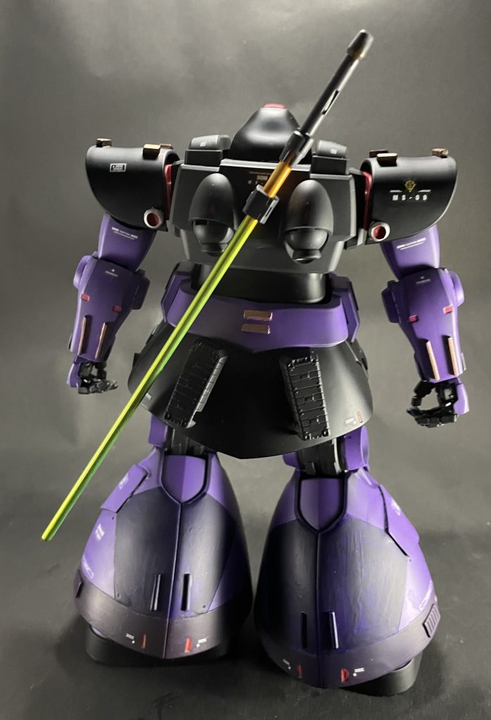 バックショットはこんな感じです！余剰パーツを腰に追加しています！