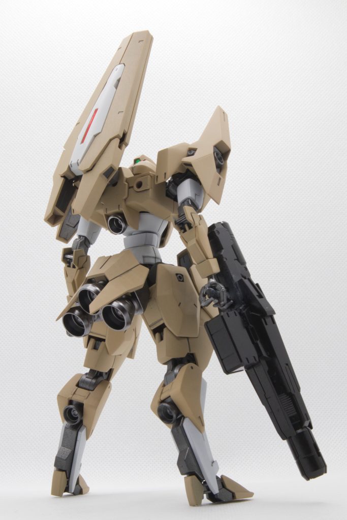 HG ガンダムルブリスソーン–3枚目/制作者：HerGrayMetal