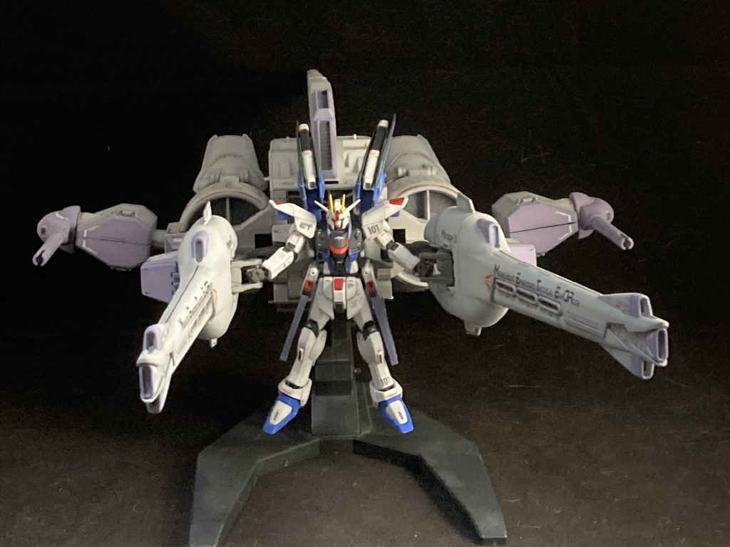 ミーティアとドッキングちゃんと写真に収まらないな…