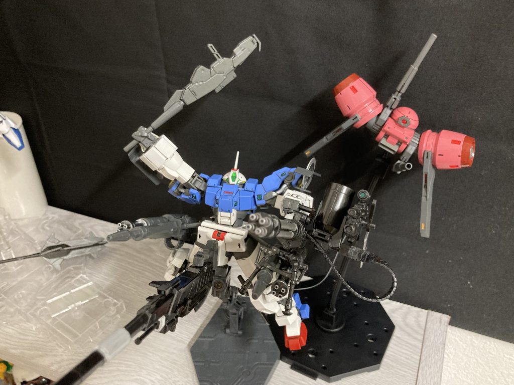 チュチュ:クワイエットなんたらってとこにいくぞ！スレッタ、チュチュ:おーー！(パーフェクトデミバーディング)デミトレオプションパーツ×2、30mmウェポンセット、鉄血より滑空砲誰かがガンダムは暴力マシンなんだよと言ってましたが、このデミバはそれを凌駕します。なお、ダブスタおじさんにはきっちりと「これはガンダムではありません」と言えます。