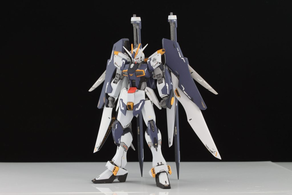 HGCEインパルスはめちゃくちゃスタイルよかったので、今回はいつものスタイル改修はしていません。基本的には、組み換えと、切った貼ったしただけです。