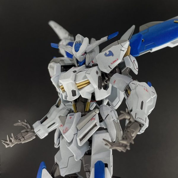 ガンダムバエル