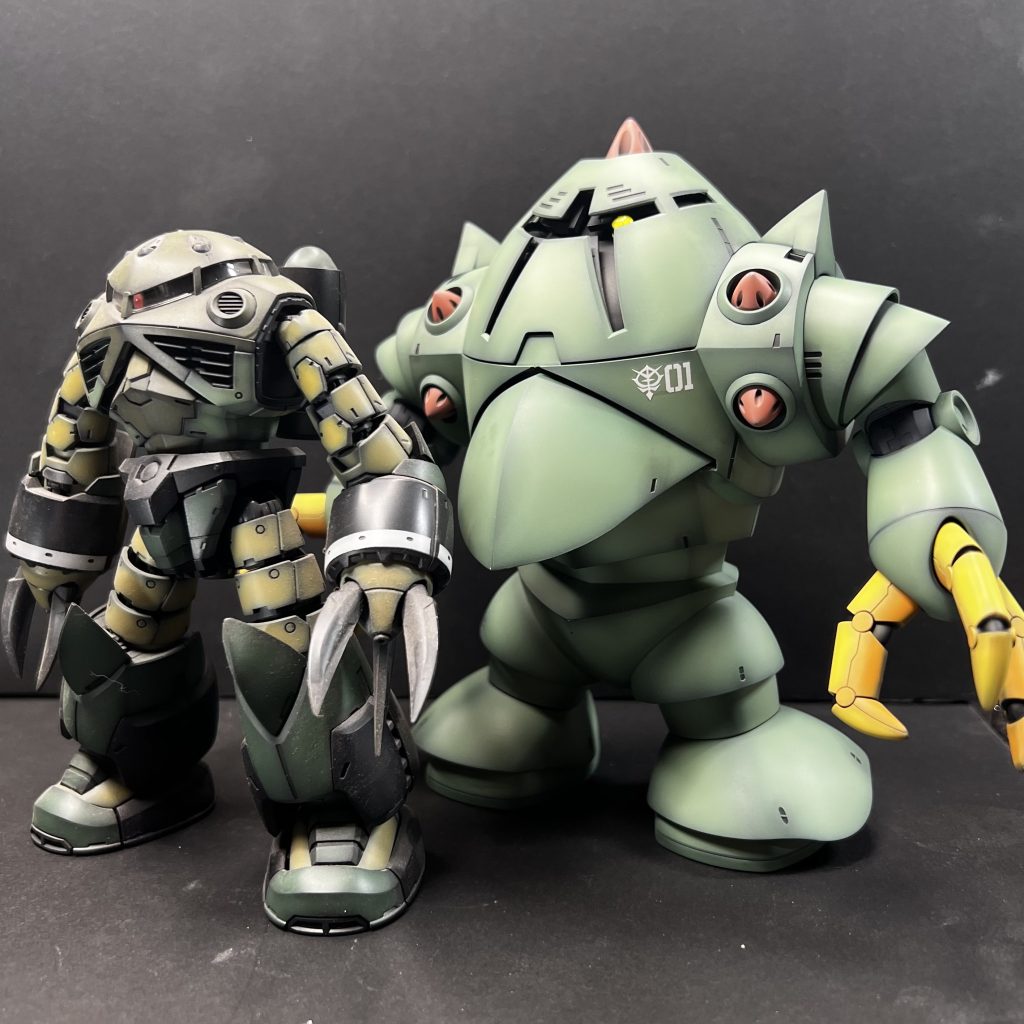 過去作のズゴックと。