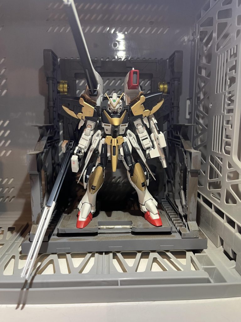 最後にいつもの格納庫でお別れになります！　　　最後まで視聴してくださりありがとうございました(*≧∀≦*)他の作品も見てくれると嬉しいです♪