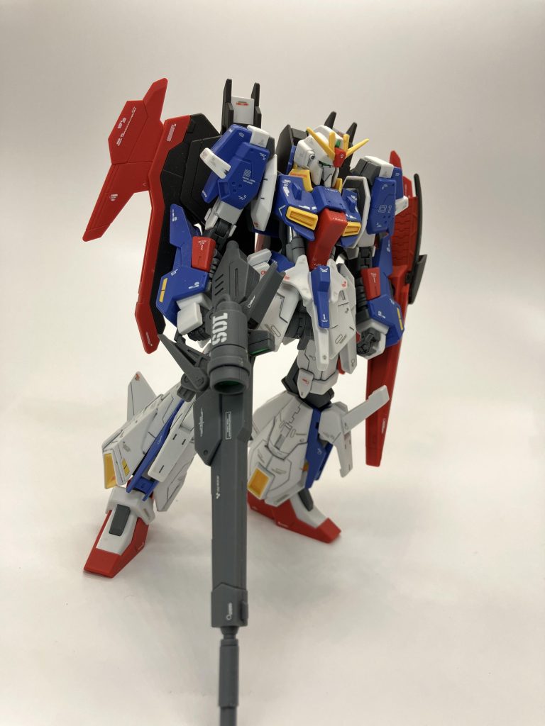 思いっ切り偉そうに立たせて😎